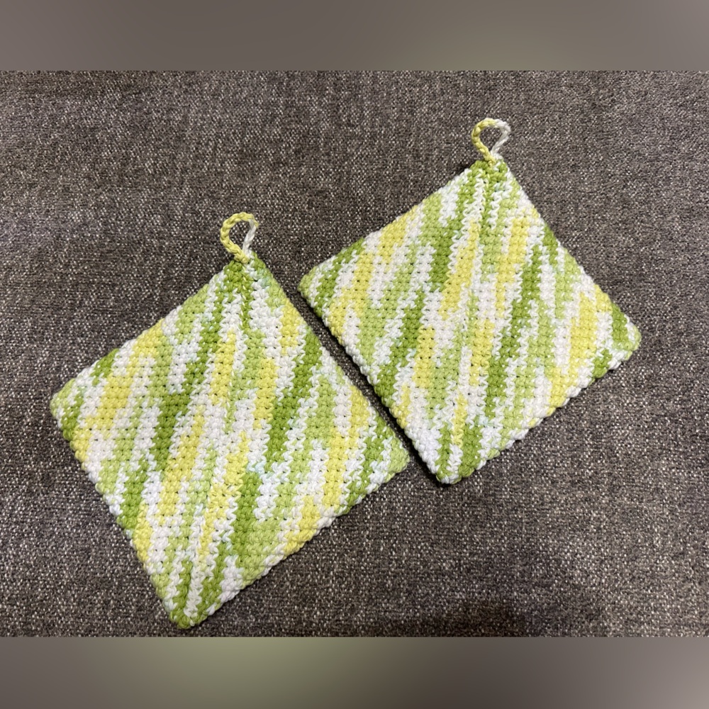 Vintage Feel Handcrafted Pot Holders Set of 2 Crocheted New Cotton Double Thick